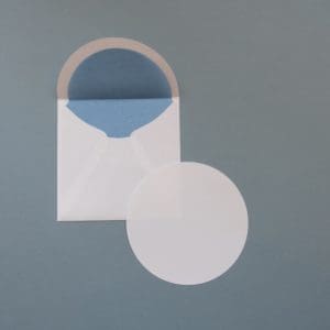 Papier rond et enveloppe